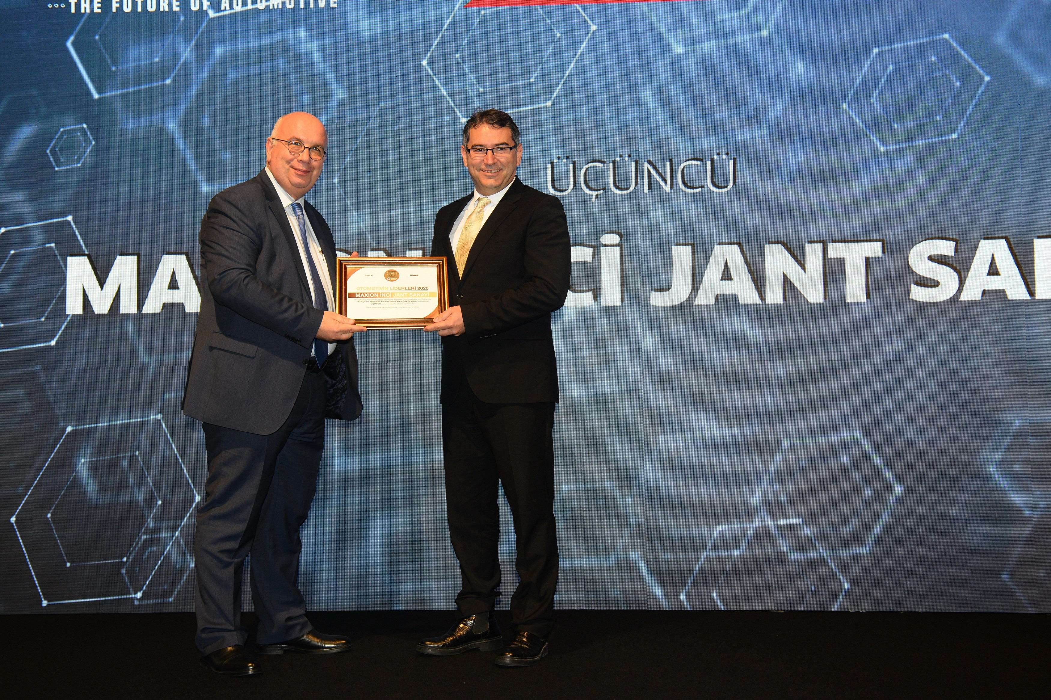 Maxion İnci Wheel Group received the “Turkey’s 3rd Largest Automotive Supplier” Award